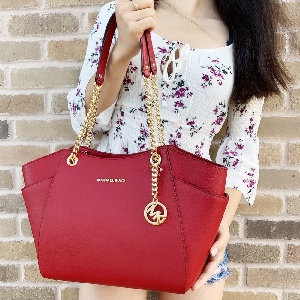 Gaby’sBags👜💕-NWT Michael Kors Chain Tote Red - Picture 3 of 8